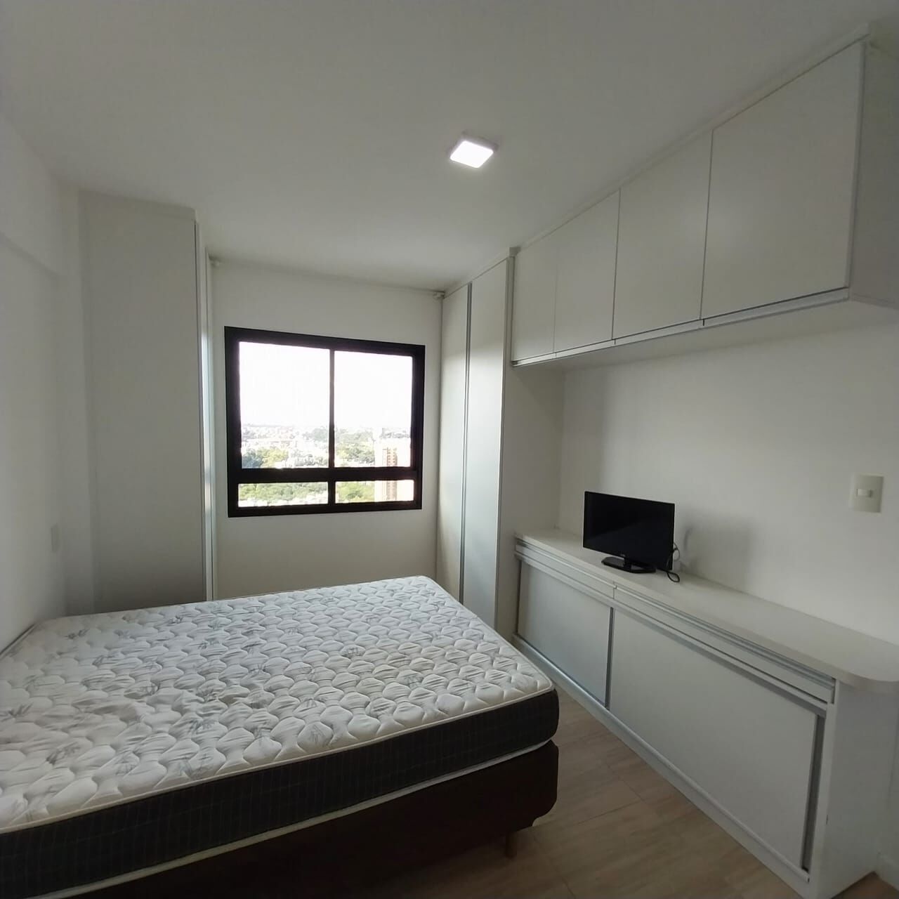 Apartamento à venda com 3 quartos, 113m² - Foto 15