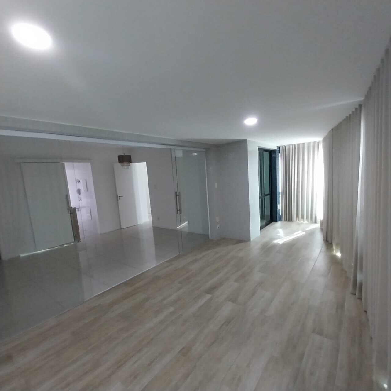 Apartamento à venda com 3 quartos, 113m² - Foto 6