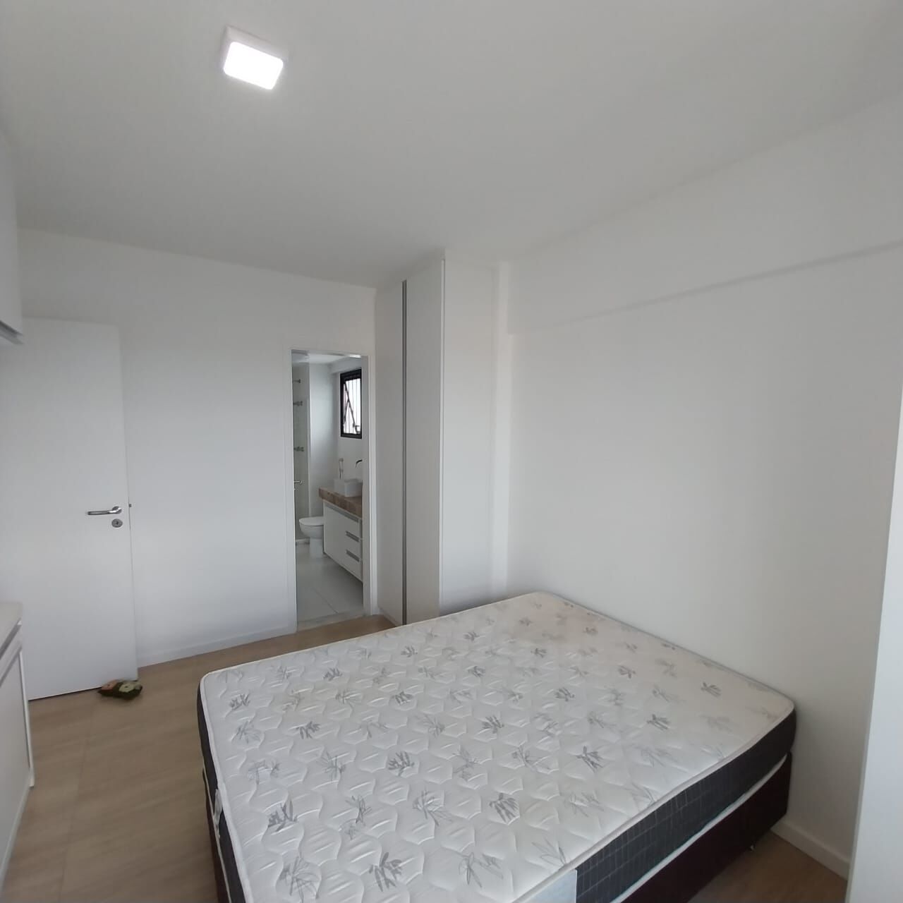 Apartamento à venda com 3 quartos, 113m² - Foto 16