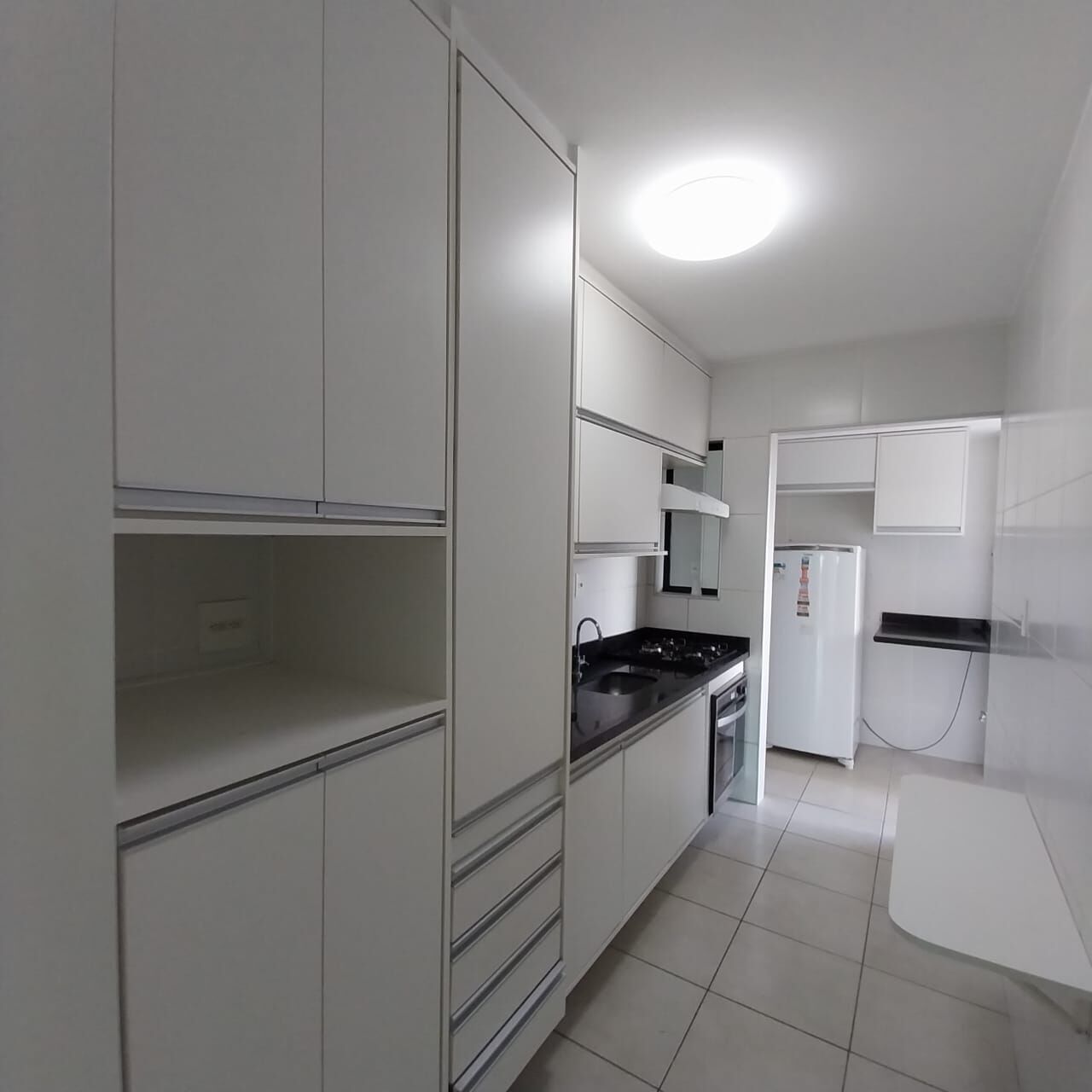 Apartamento à venda com 3 quartos, 113m² - Foto 9