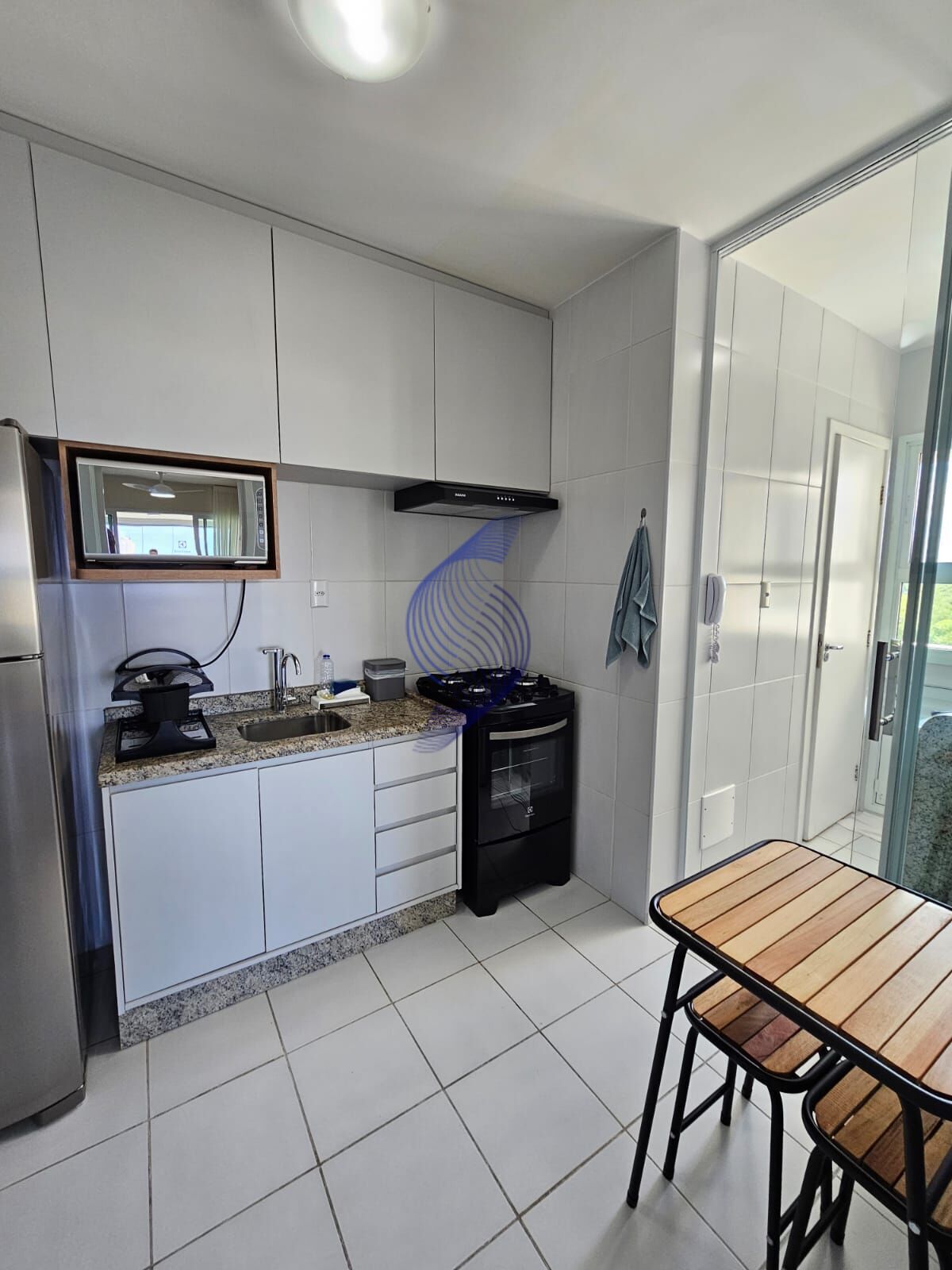 Apartamento à venda com 3 quartos, 77m² - Foto 8
