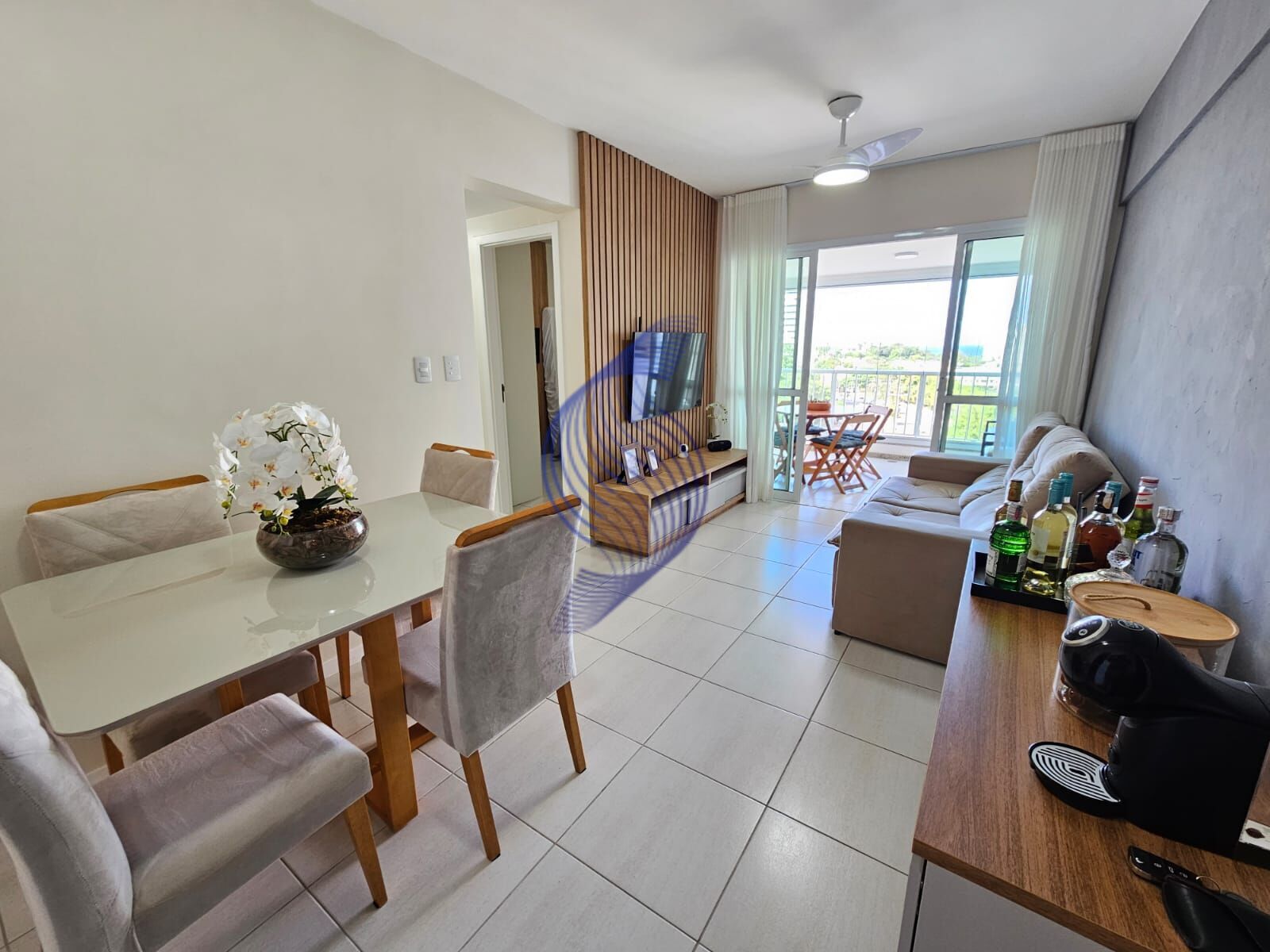 Apartamento à venda com 3 quartos, 77m² - Foto 3
