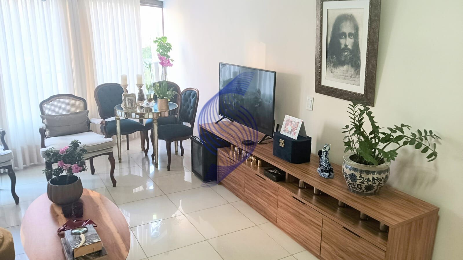 Apartamento à venda com 3 quartos, 116m² - Foto 3
