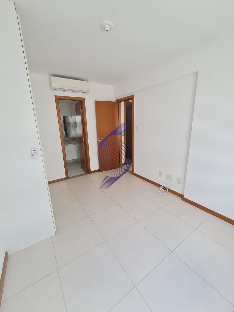 Apartamento à venda com 2 quartos, 71m² - Foto 14