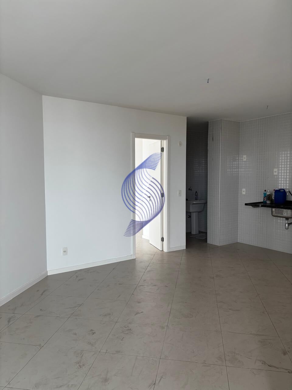 Apartamento à venda com 2 quartos, 69m² - Foto 6