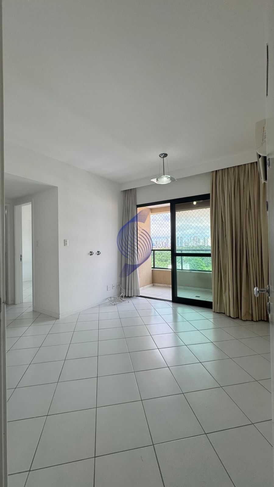 Apartamento à venda com 2 quartos, 57m² - Foto 3