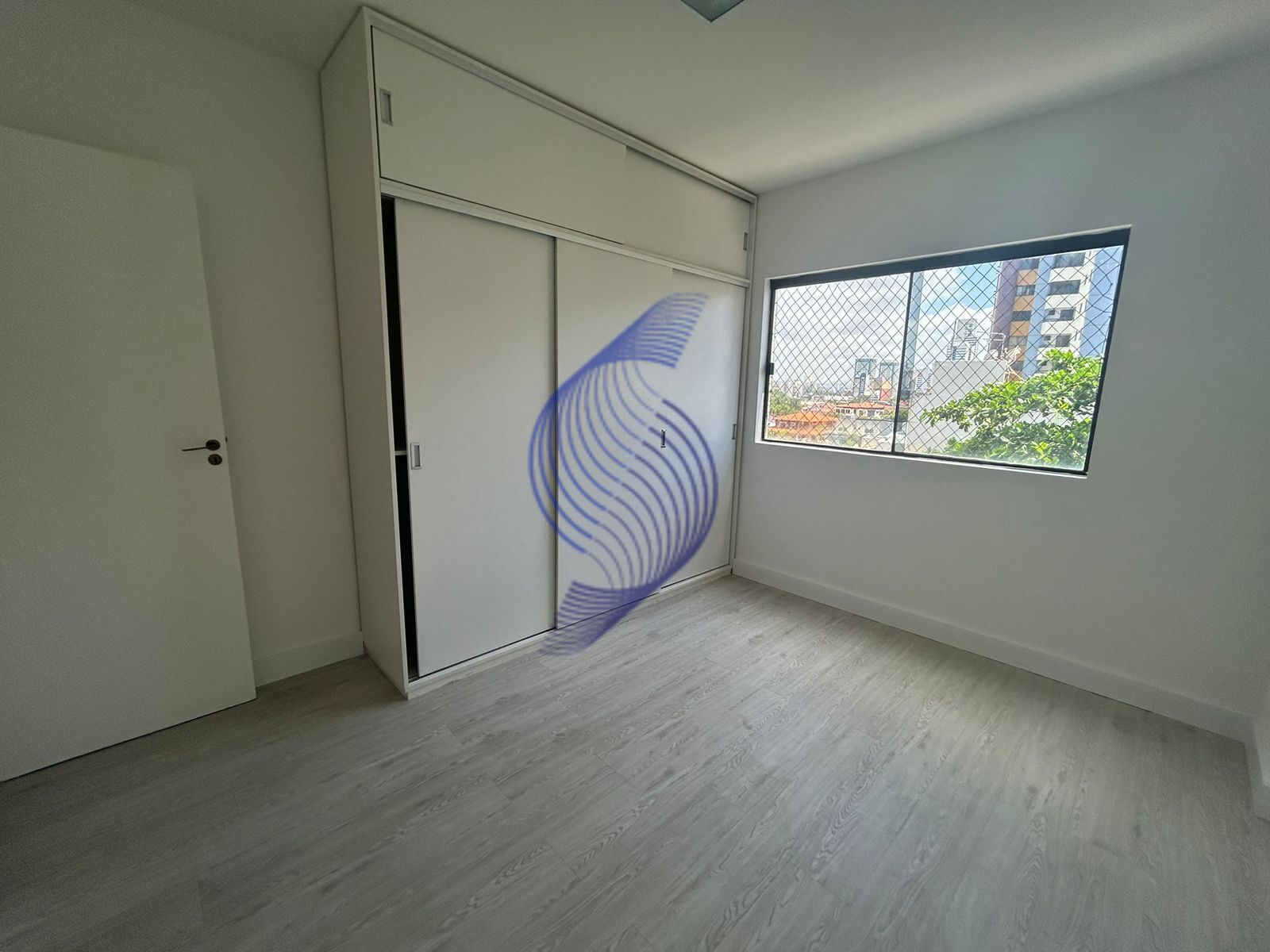 Apartamento à venda com 2 quartos, 79m² - Foto 7