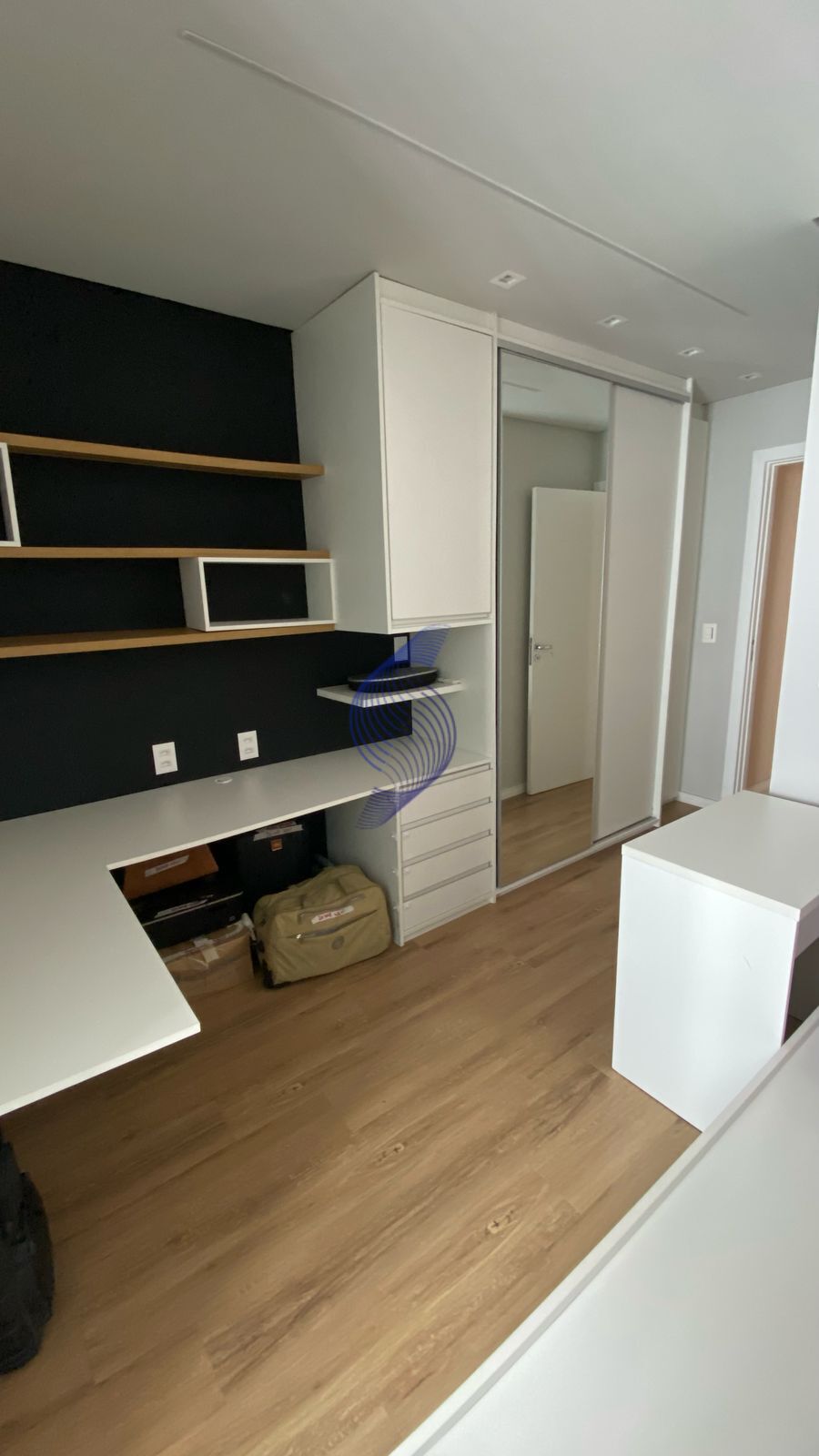 Apartamento à venda com 3 quartos, 143m² - Foto 13