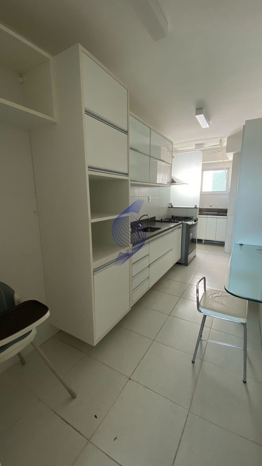 Apartamento à venda com 3 quartos, 143m² - Foto 9