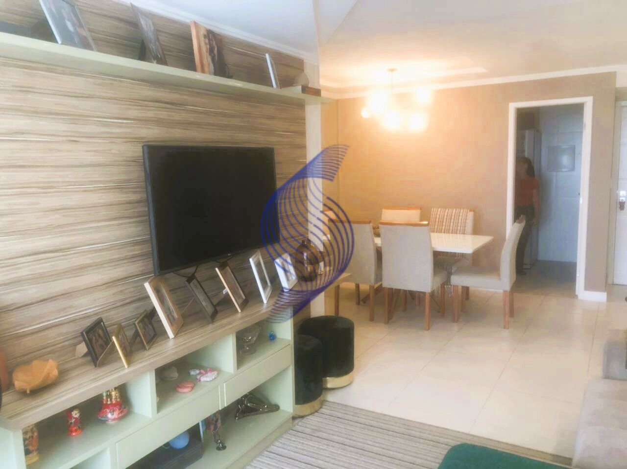 Apartamento à venda com 2 quartos, 86m² - Foto 3