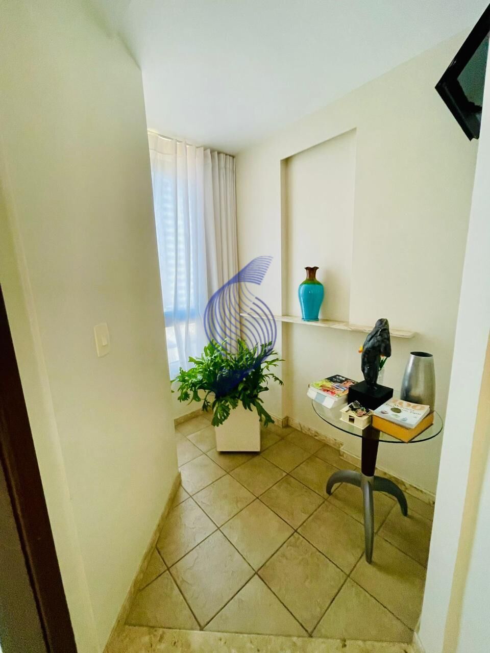 Apartamento à venda com 3 quartos, 135m² - Foto 11