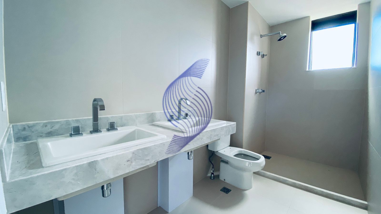 Apartamento à venda com 4 quartos, 230m² - Foto 14