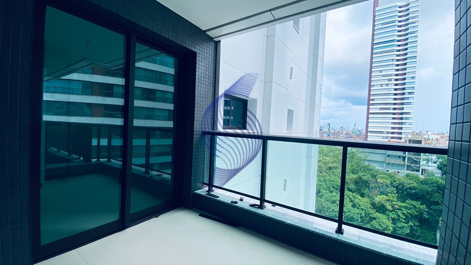 Apartamento à venda com 4 quartos, 230m² - Foto 7