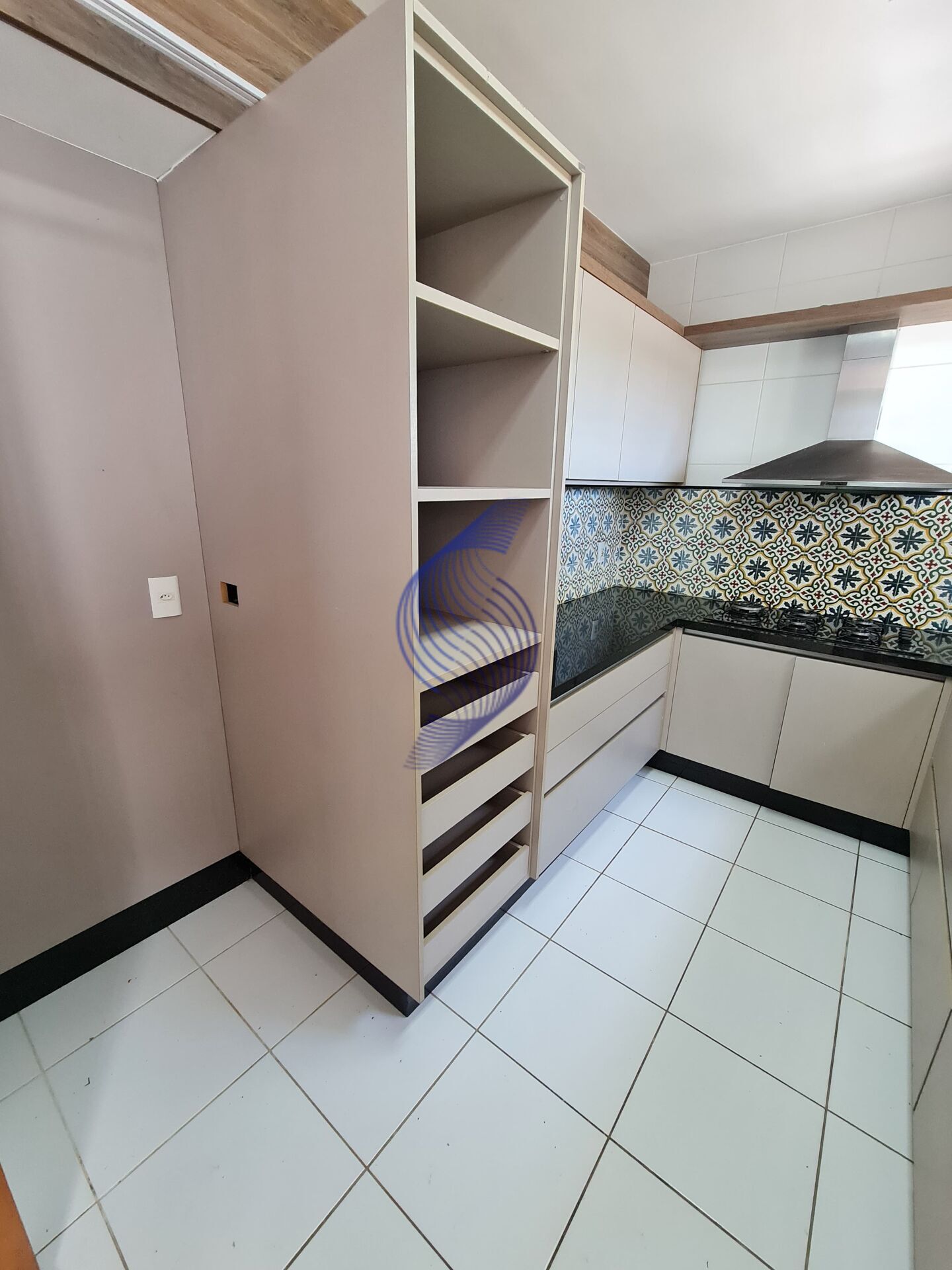 Apartamento à venda com 3 quartos, 116m² - Foto 8