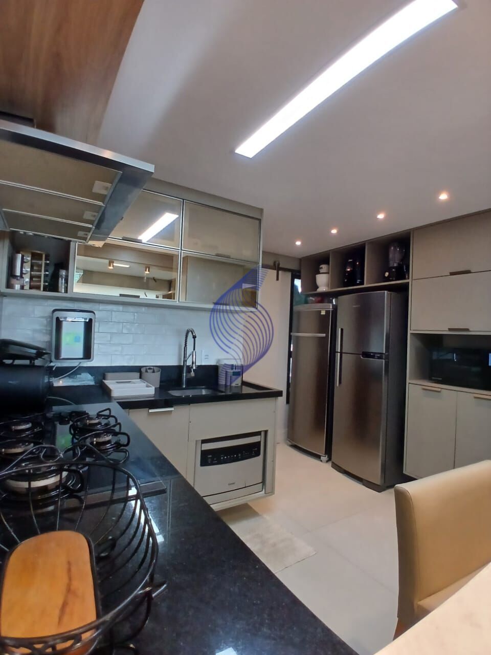 Apartamento à venda com 3 quartos, 113m² - Foto 16