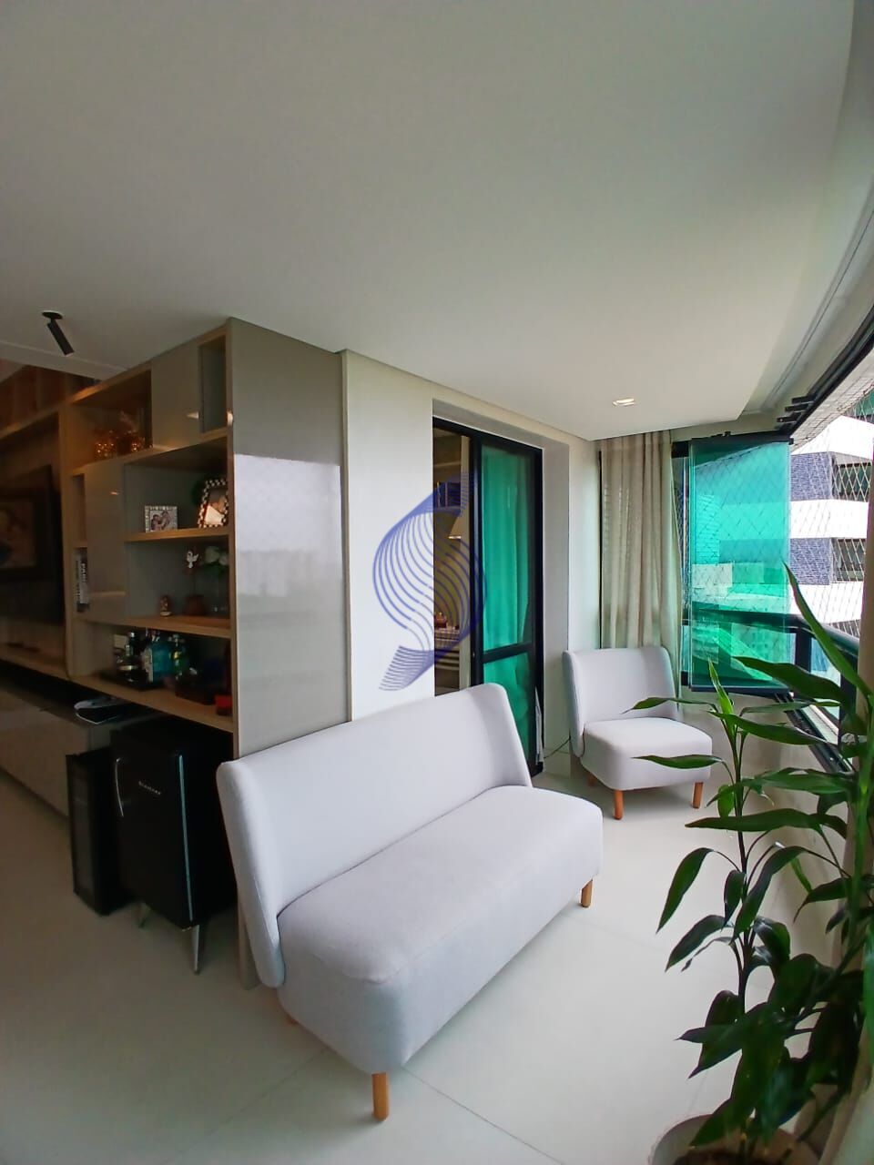 Apartamento à venda com 3 quartos, 113m² - Foto 5