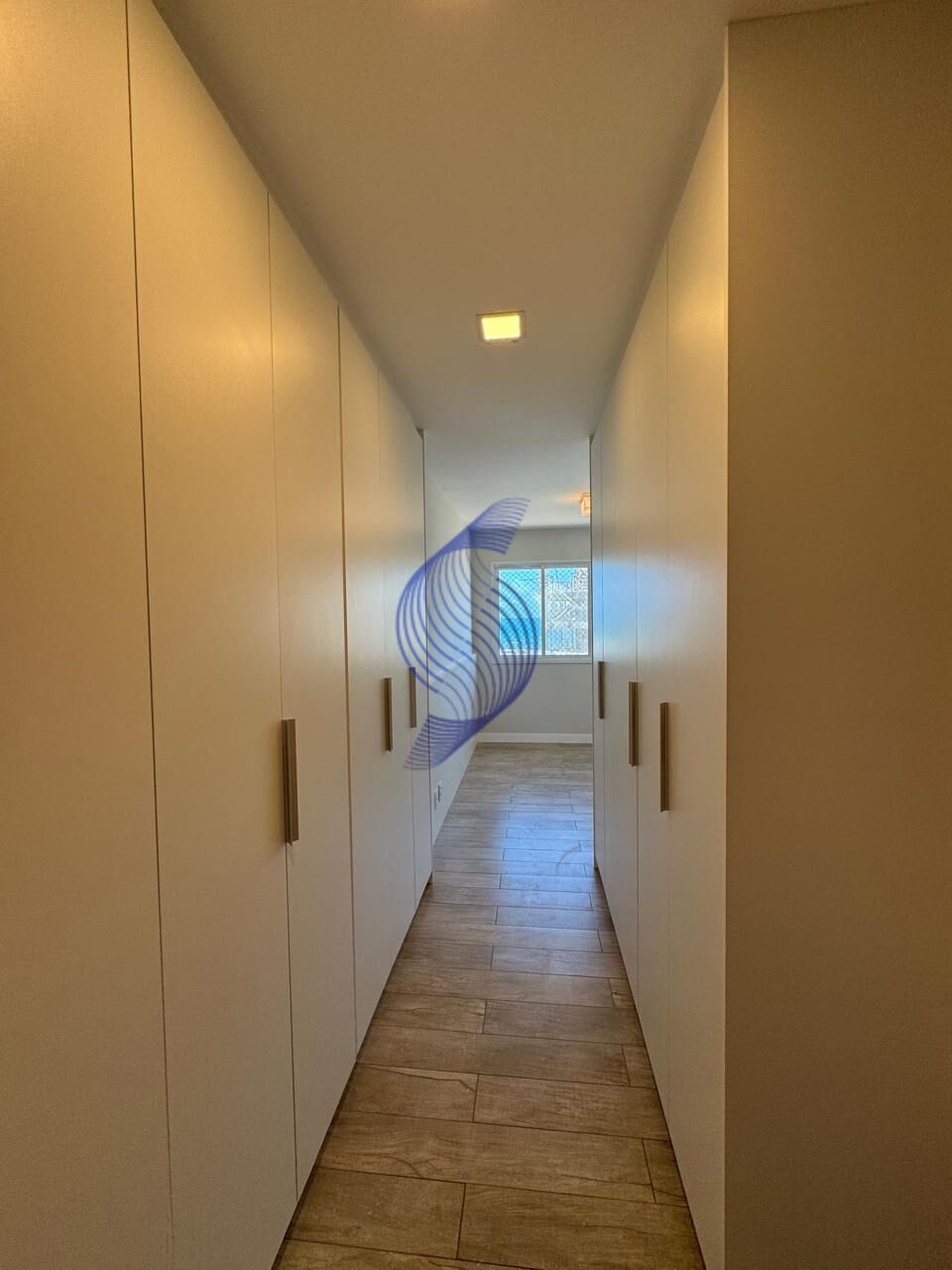 Apartamento à venda com 3 quartos, 142m² - Foto 13