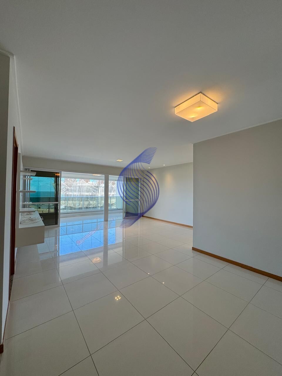 Apartamento à venda com 3 quartos, 142m² - Foto 5