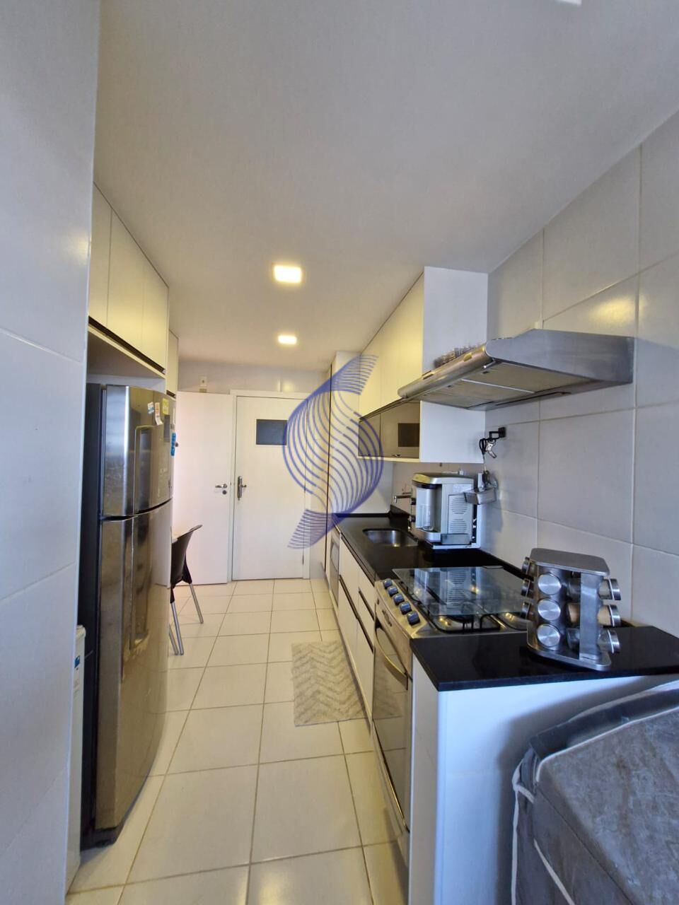 Apartamento à venda com 3 quartos, 136m² - Foto 13