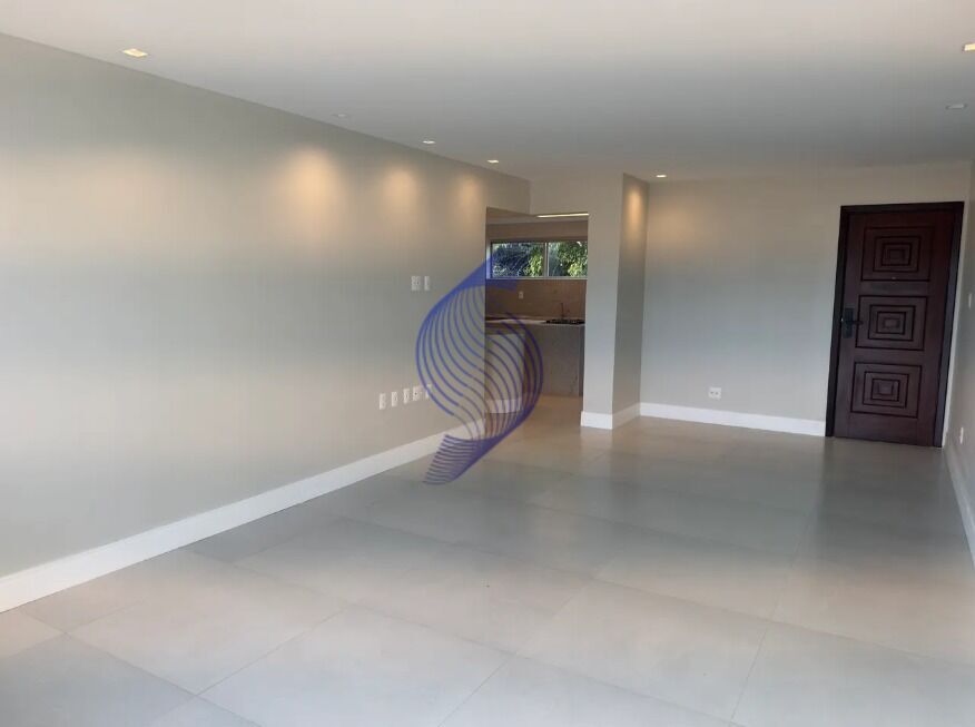 Apartamento à venda com 3 quartos, 110m² - Foto 4