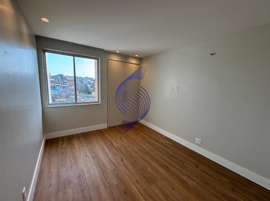 Apartamento à venda com 3 quartos, 110m² - Foto 11