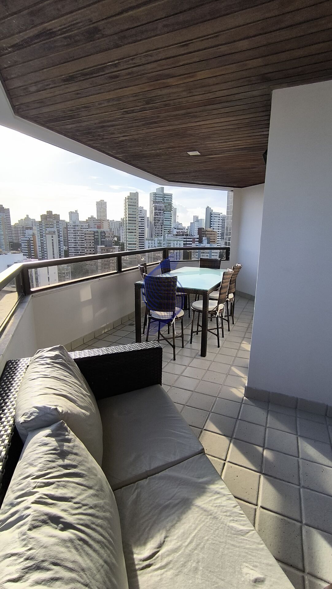 Apartamento à venda com 4 quartos, 303m² - Foto 3