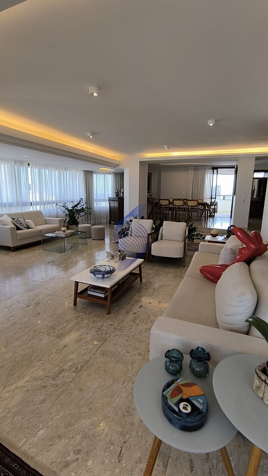 Apartamento à venda com 4 quartos, 303m² - Foto 8