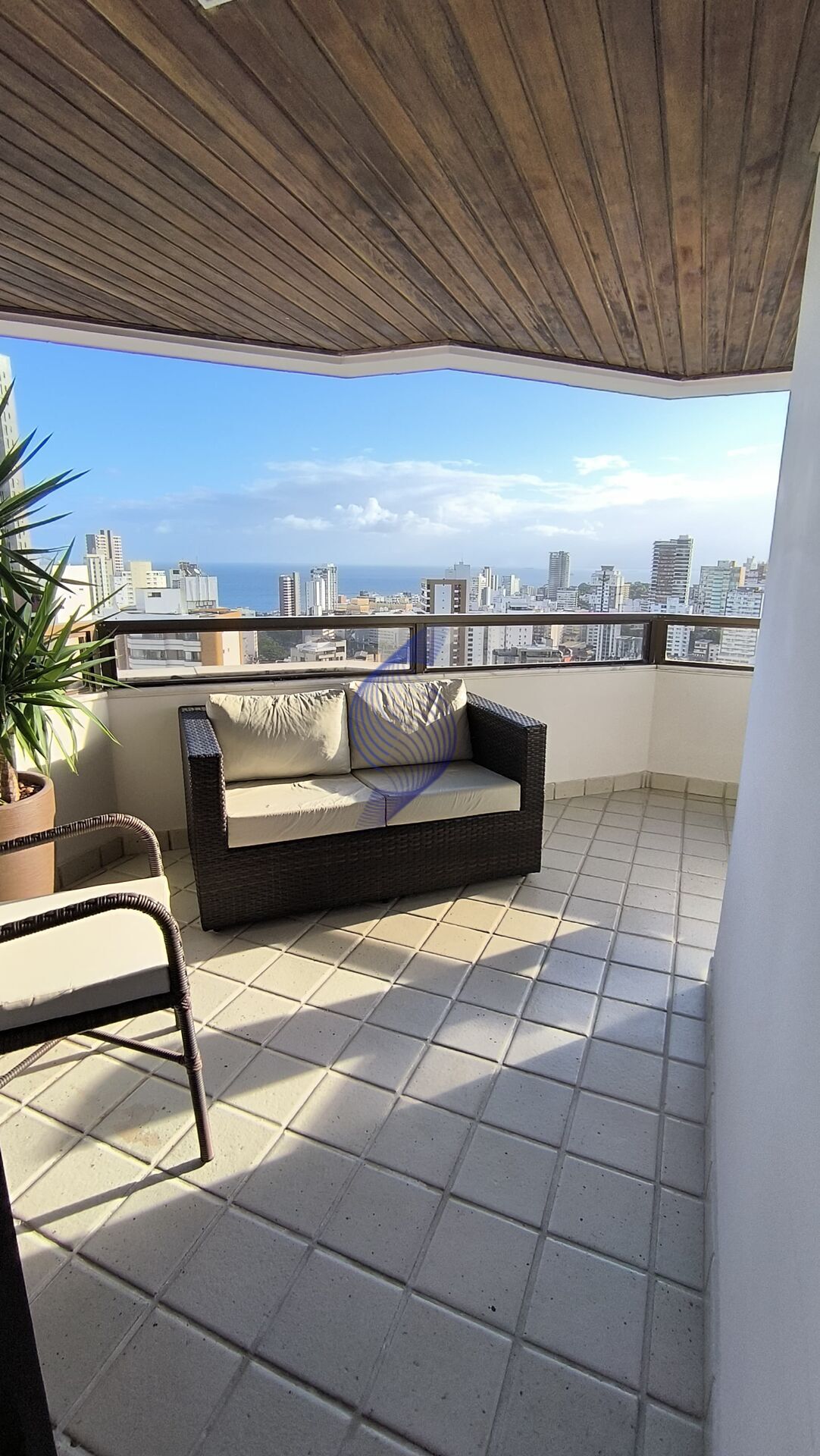 Apartamento à venda com 4 quartos, 303m² - Foto 4
