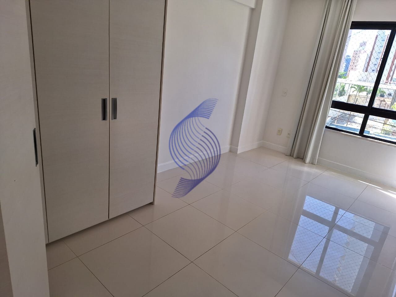 Apartamento à venda com 3 quartos, 142m² - Foto 14