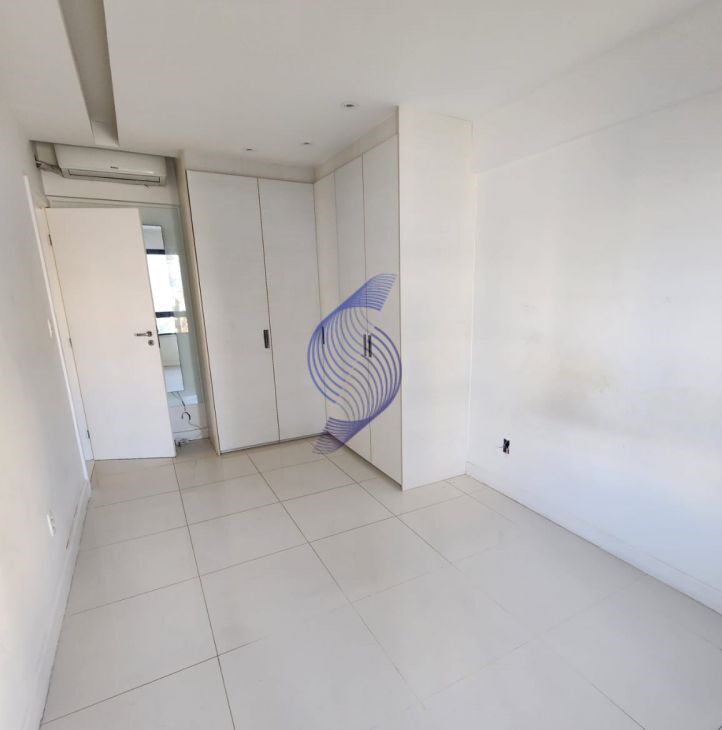 Apartamento à venda com 3 quartos, 142m² - Foto 13