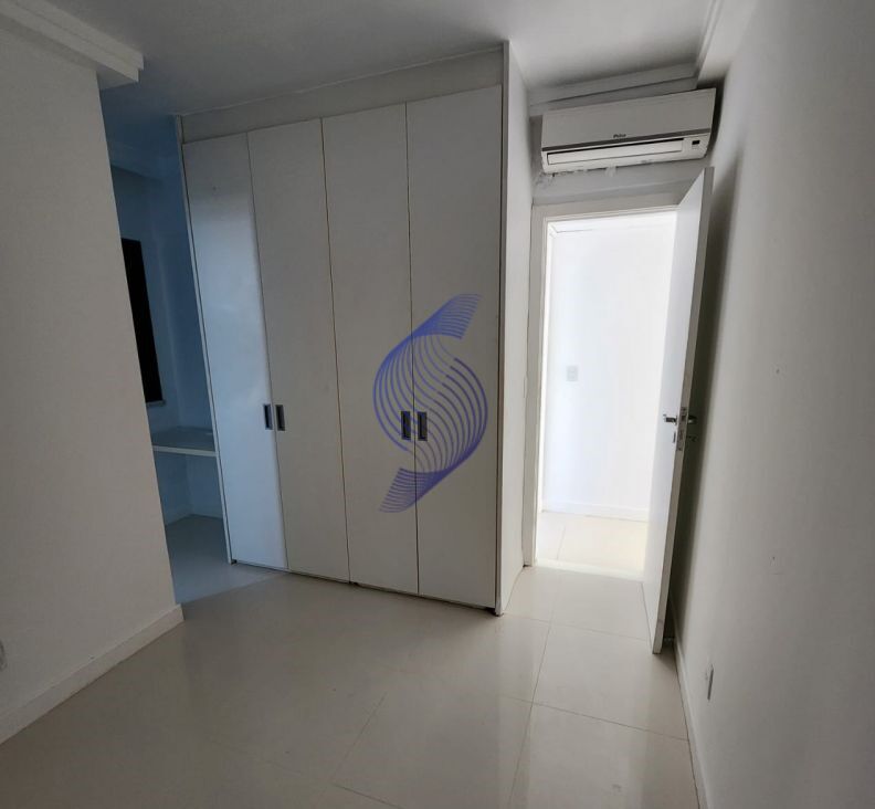 Apartamento à venda com 3 quartos, 142m² - Foto 11