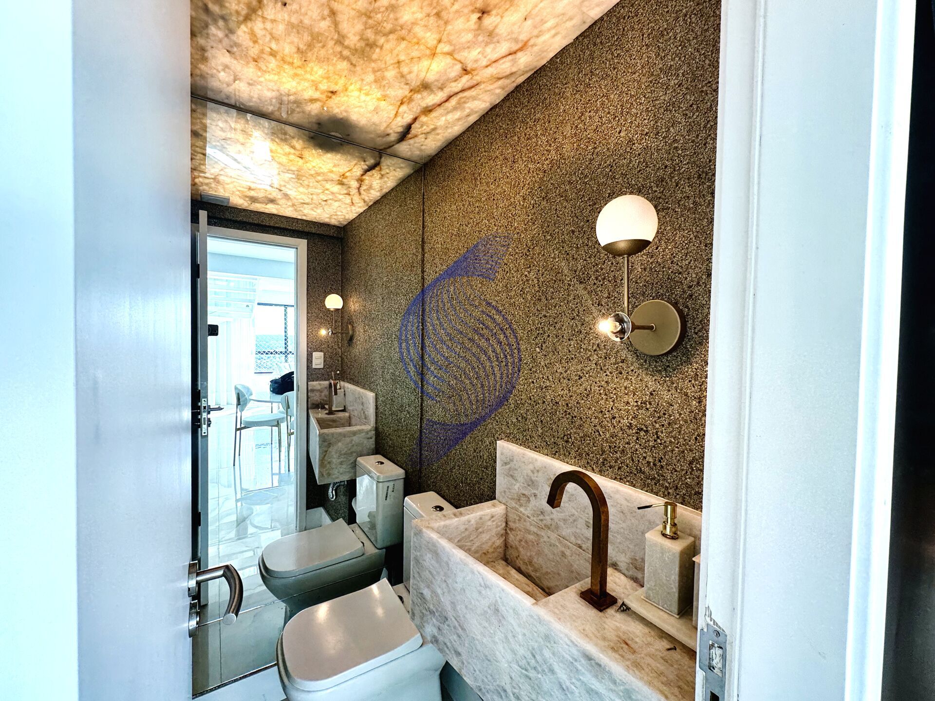 Cobertura à venda com 3 quartos, 213m² - Foto 4