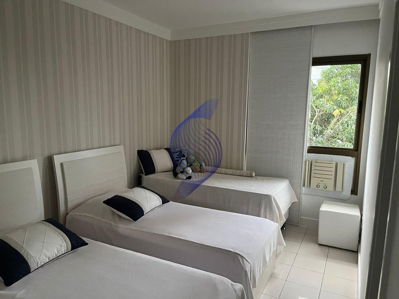 Apartamento à venda com 4 quartos, 256m² - Foto 19
