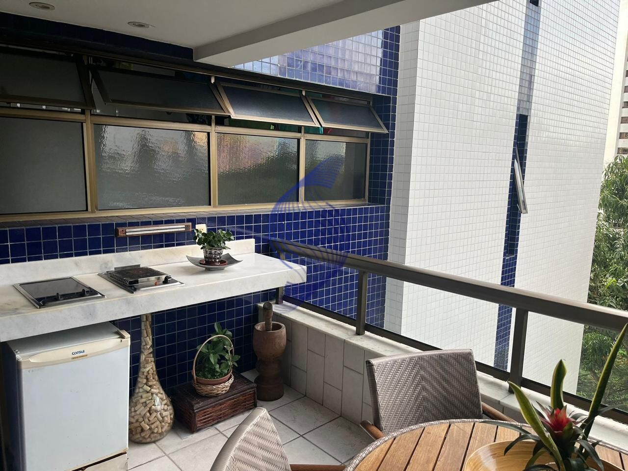 Apartamento à venda com 4 quartos, 256m² - Foto 7
