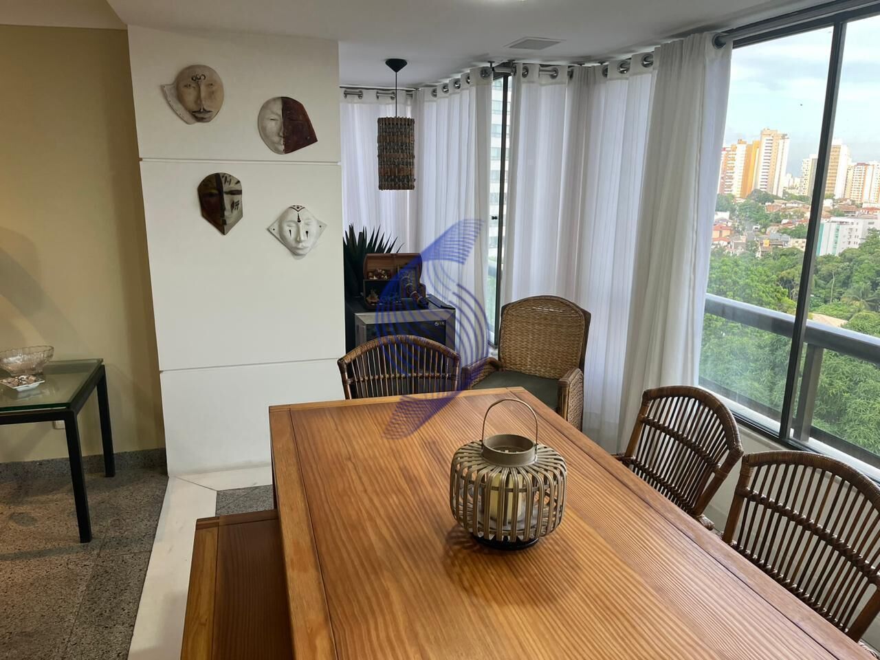 Apartamento à venda com 4 quartos, 256m² - Foto 4