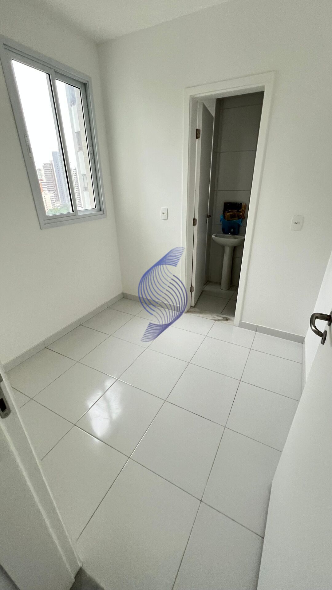 Apartamento à venda com 3 quartos, 204m² - Foto 12