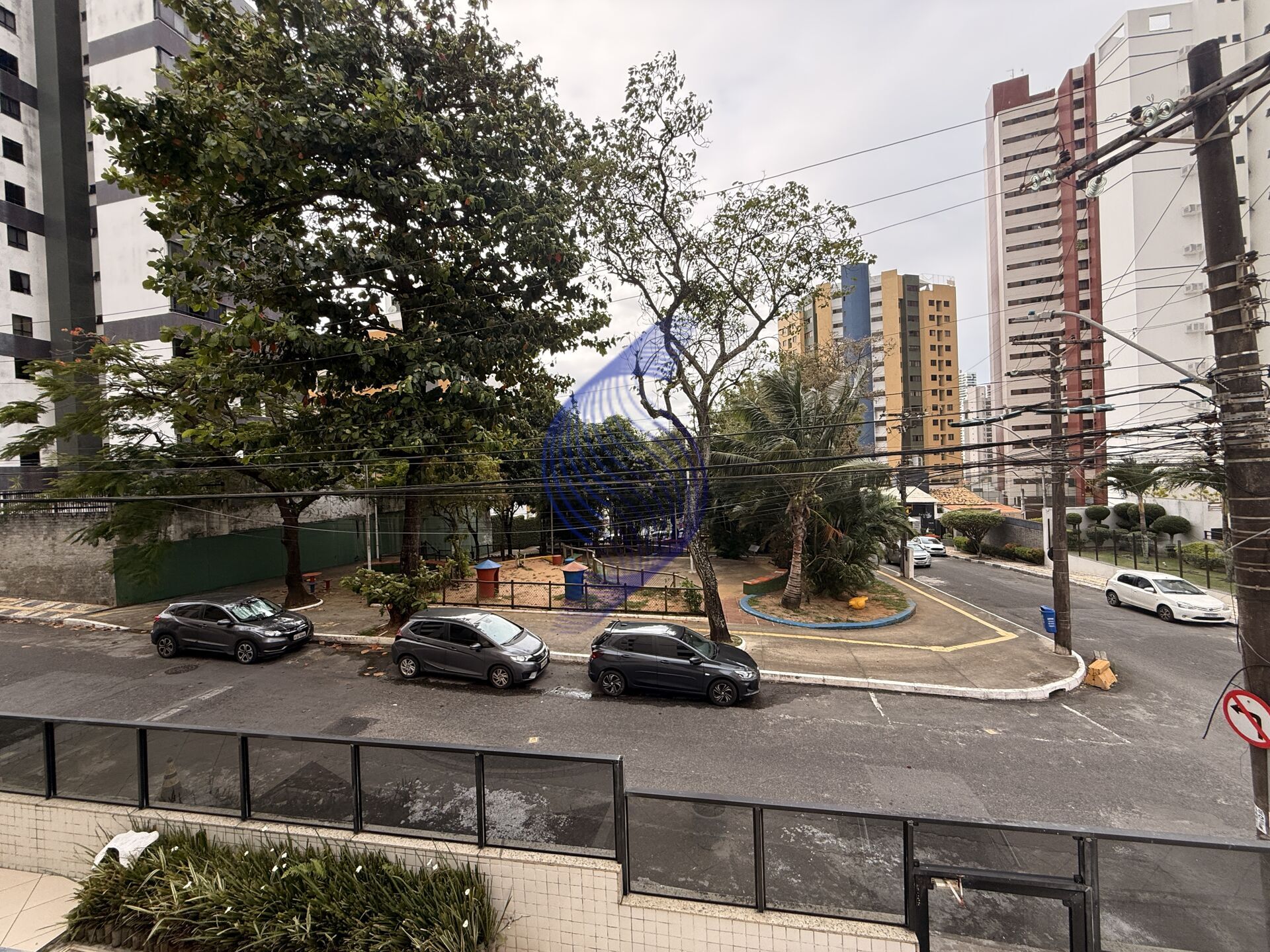 Apartamento à venda com 3 quartos, 98m² - Foto 23