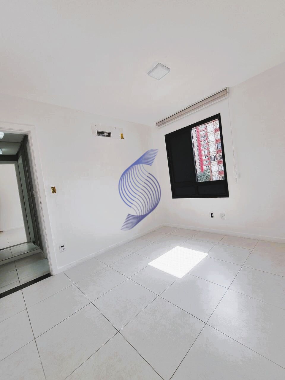 Apartamento à venda com 3 quartos, 95m² - Foto 14