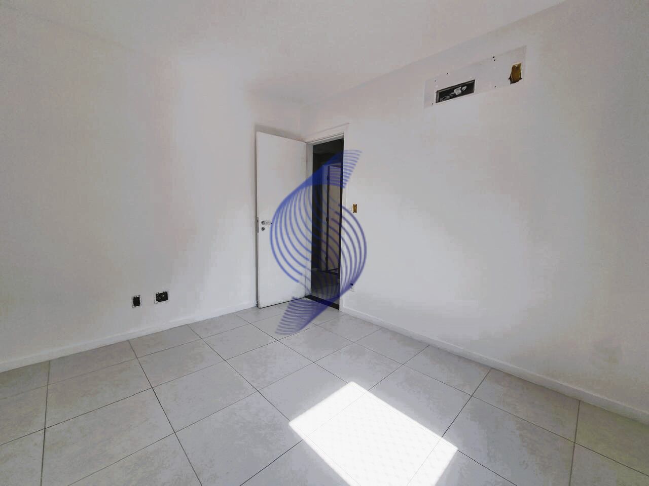 Apartamento à venda com 3 quartos, 95m² - Foto 12