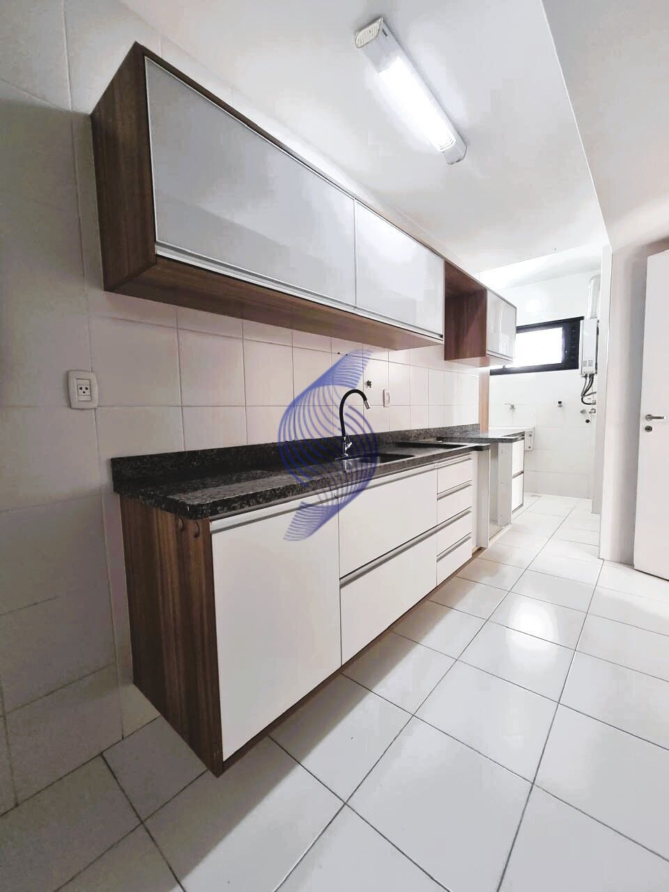 Apartamento à venda com 3 quartos, 95m² - Foto 6