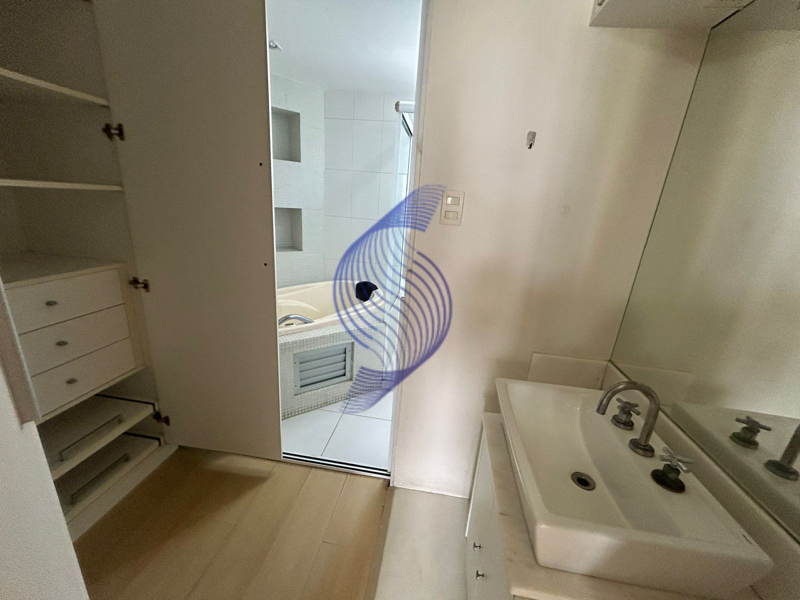 Apartamento à venda com 2 quartos, 95m² - Foto 11