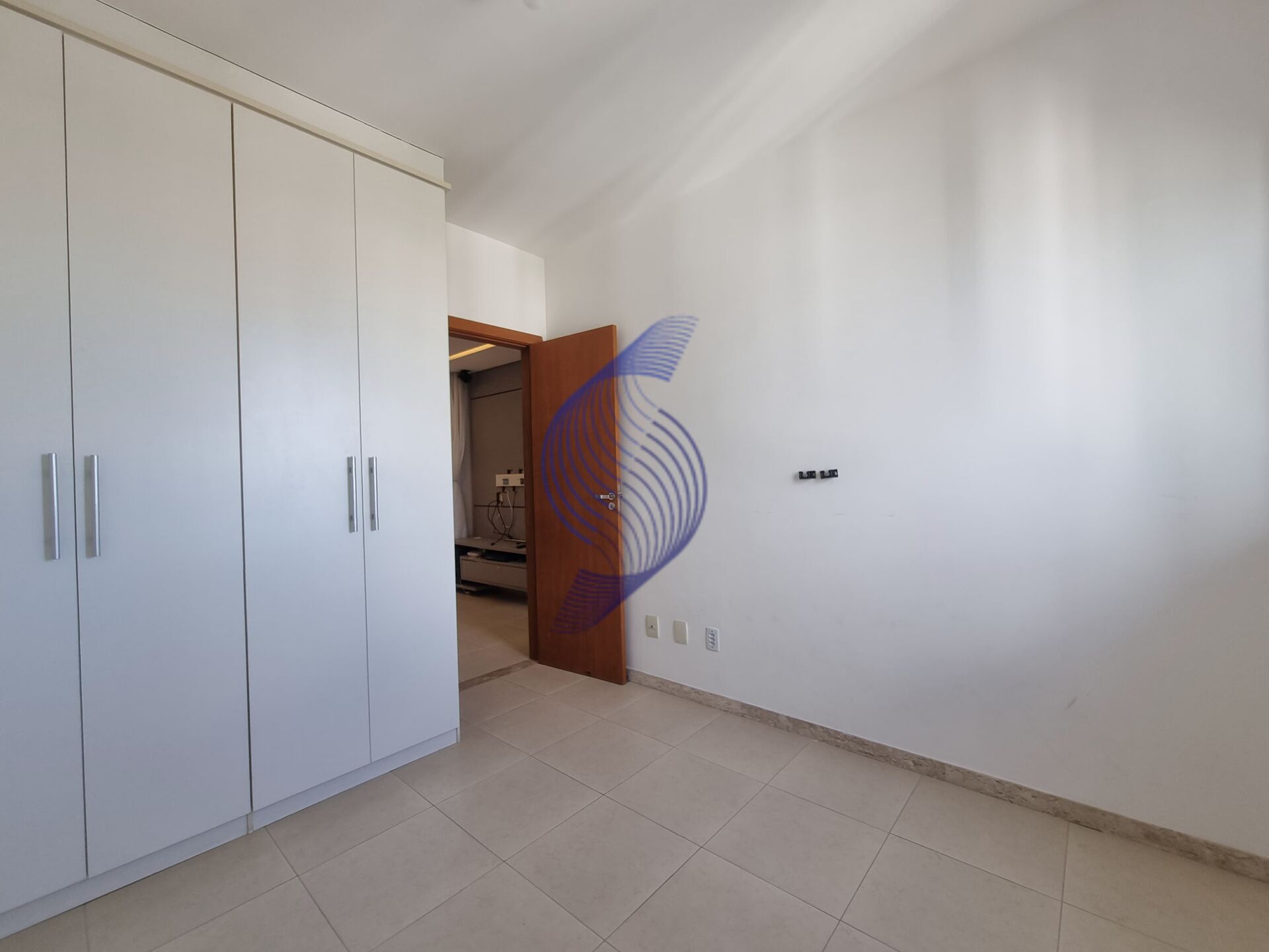 Apartamento à venda com 2 quartos, 79m² - Foto 11