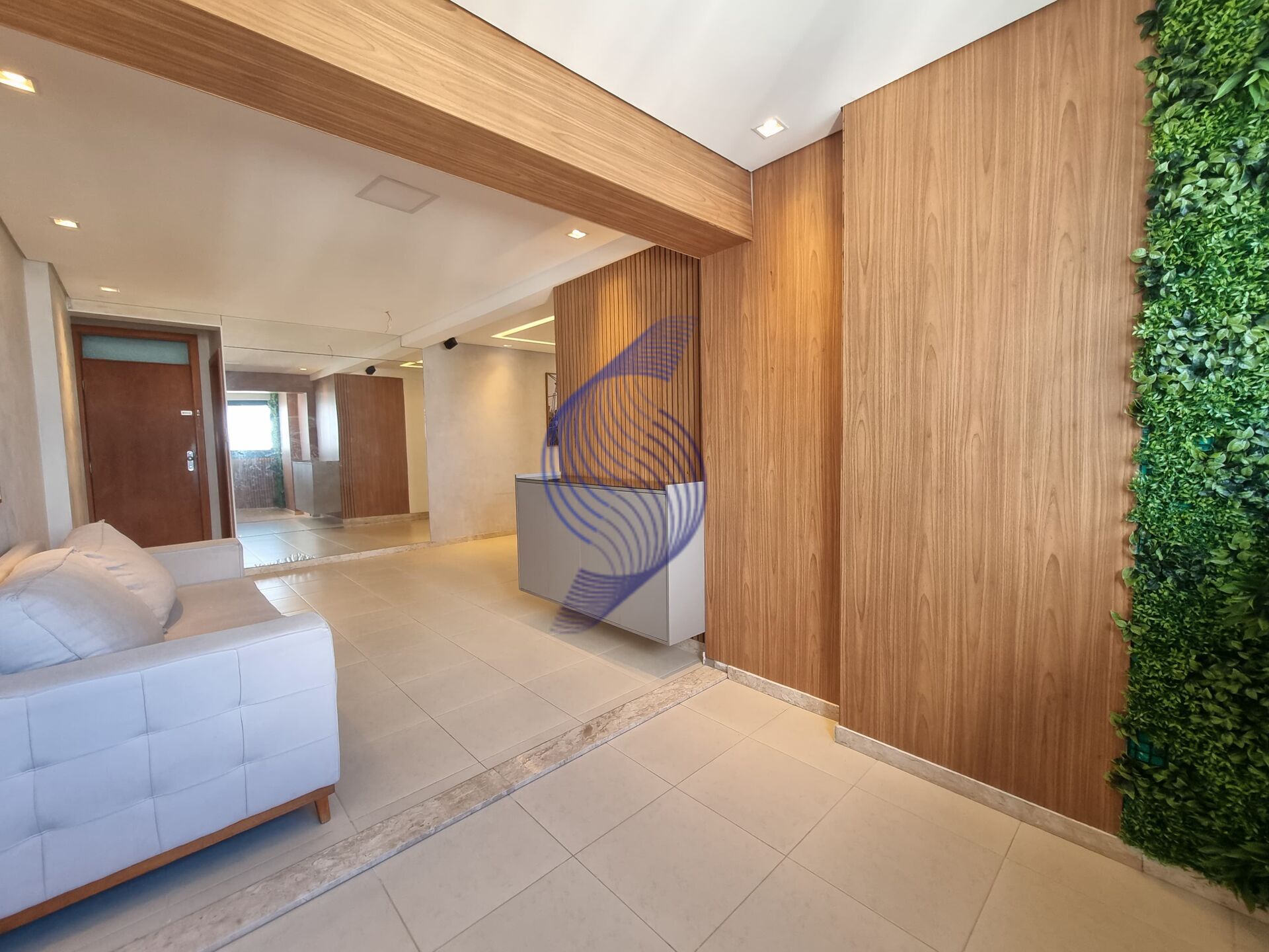 Apartamento à venda com 2 quartos, 79m² - Foto 3