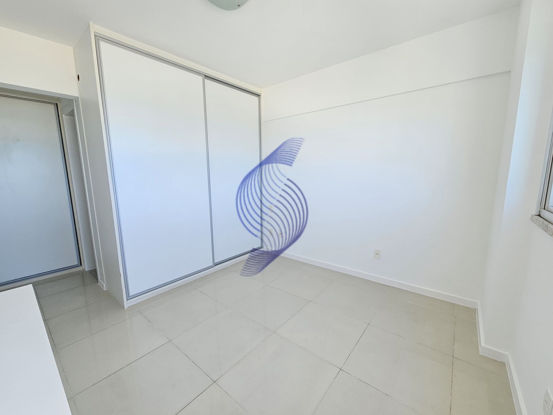 Apartamento à venda com 3 quartos, 93m² - Foto 11