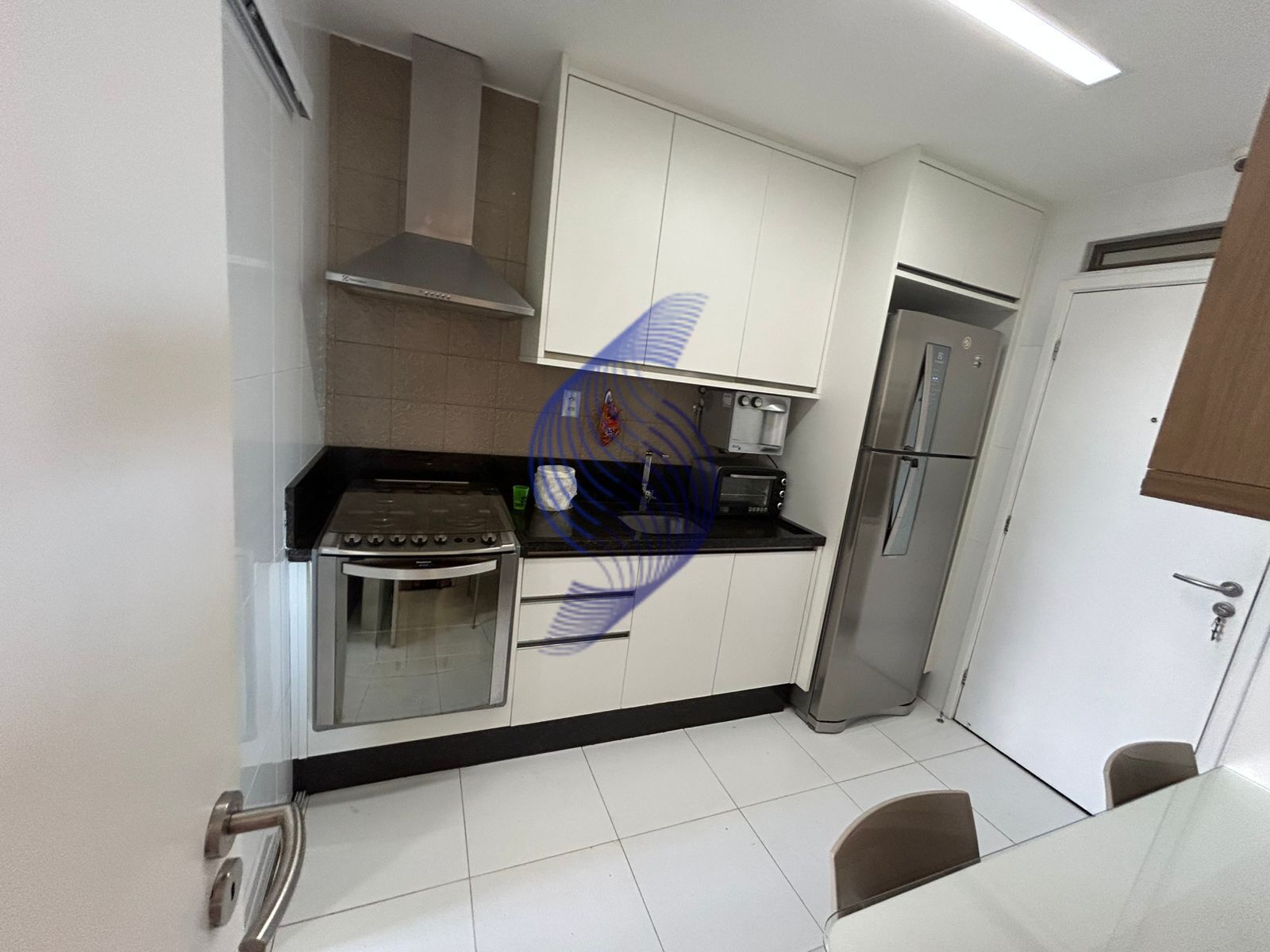 Apartamento à venda com 2 quartos, 89m² - Foto 6