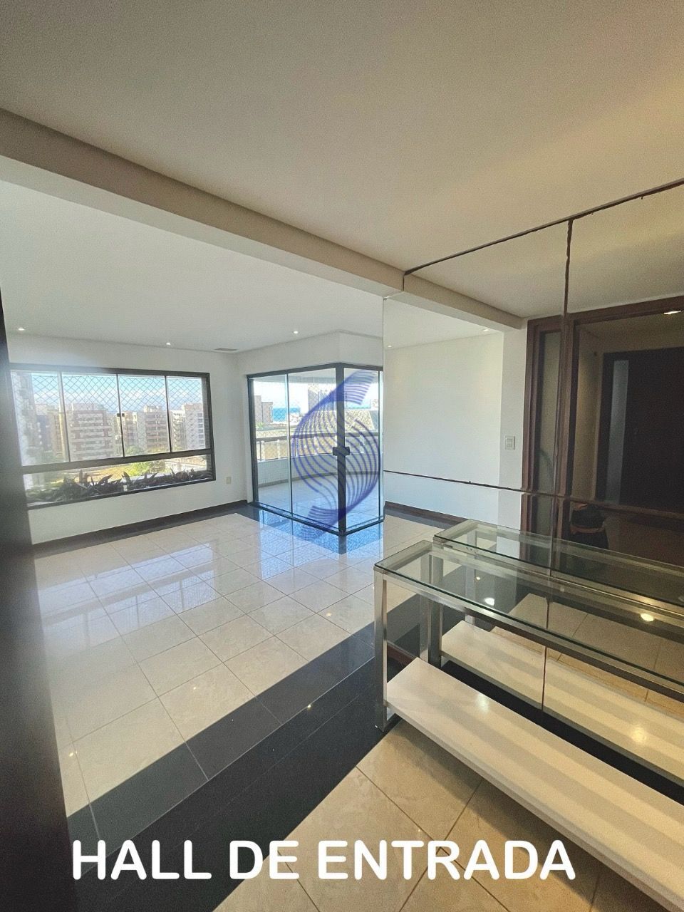 Apartamento, 3 quartos, 188 m² - Foto 2