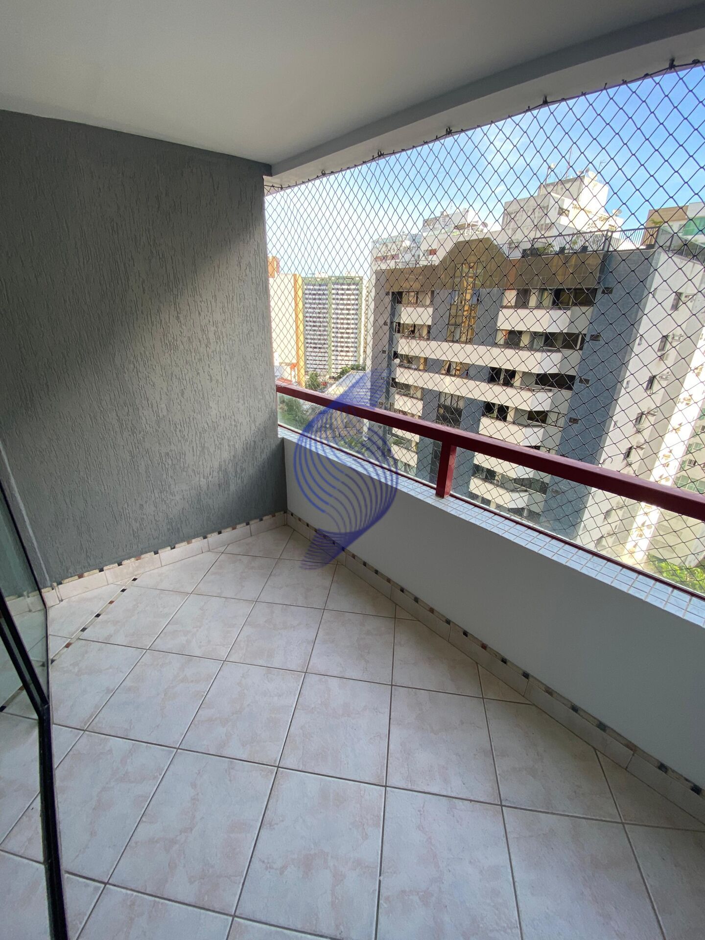 Apartamento à venda com 4 quartos, 106m² - Foto 2