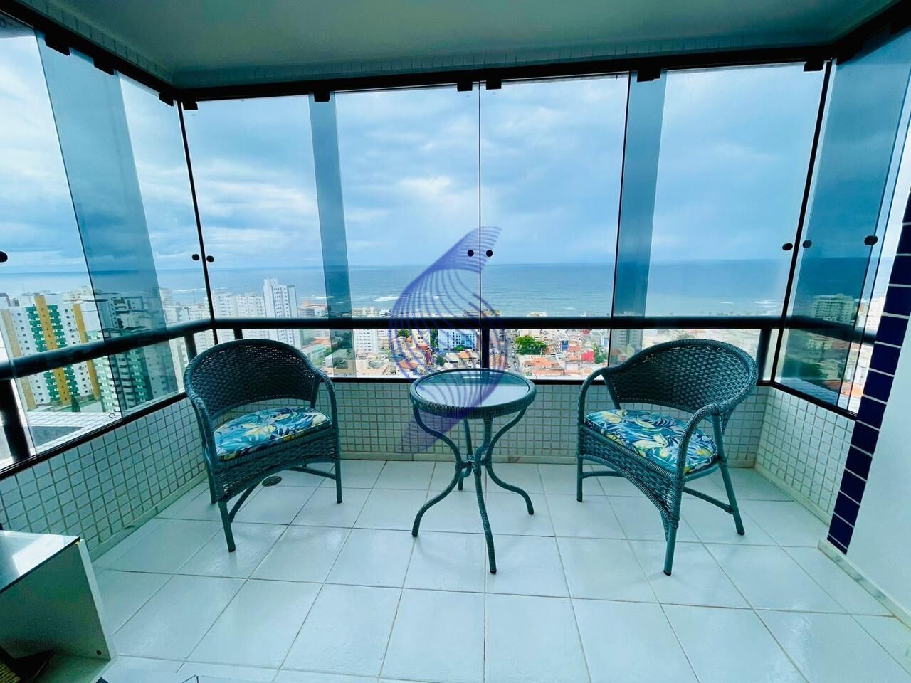 Apartamento à venda com 3 quartos, 78m² - Foto 4