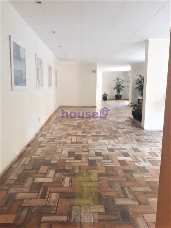 Apartamento à venda com 2 quartos, 60m² - Foto 18