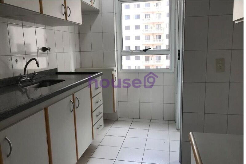 Apartamento para alugar com 2 quartos, 64m² - Foto 18